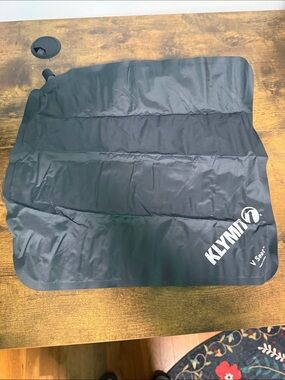 Klymit V Seat Inflatable Travel Cushion — Black